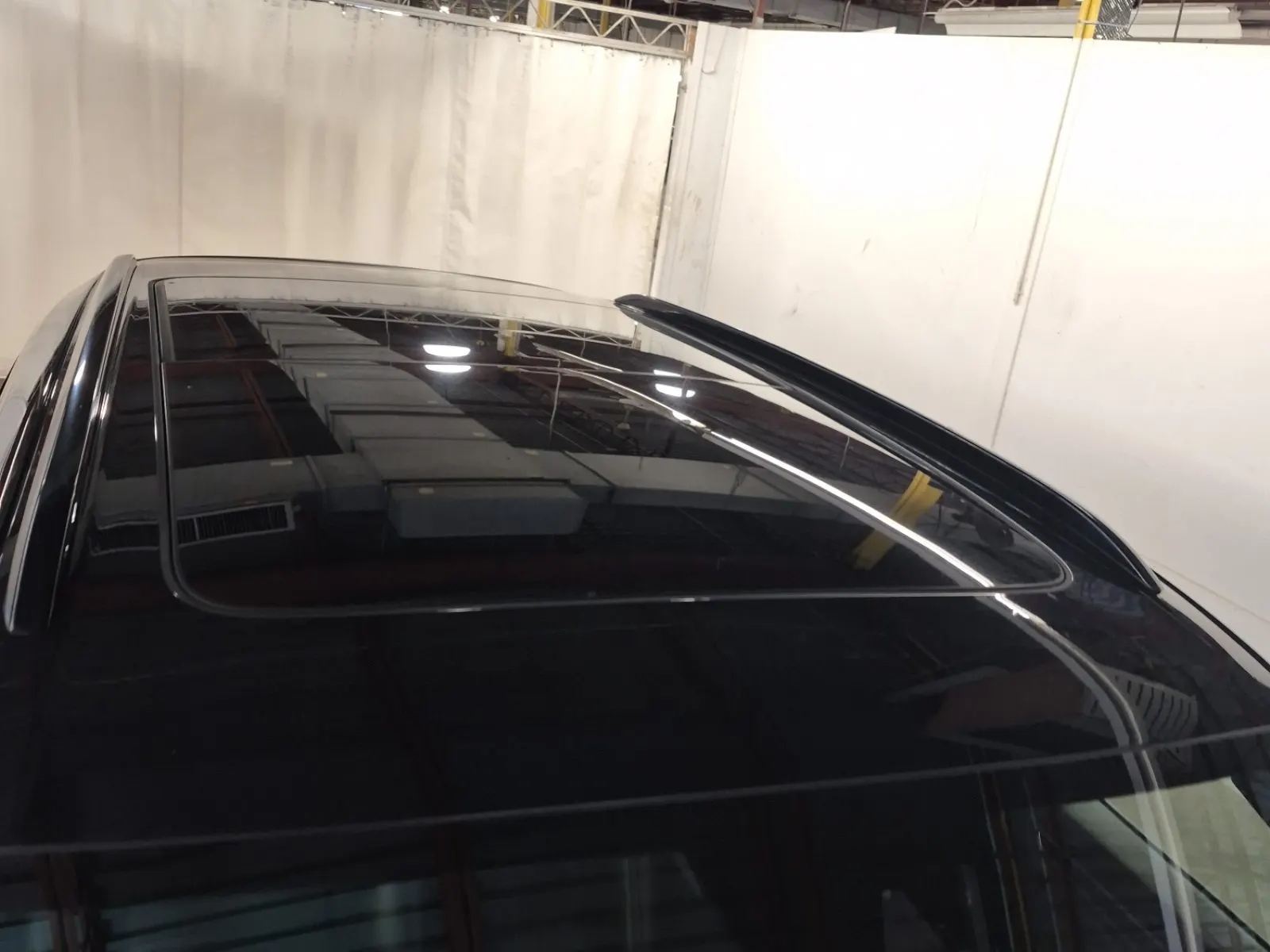 Exterior Roof Photo