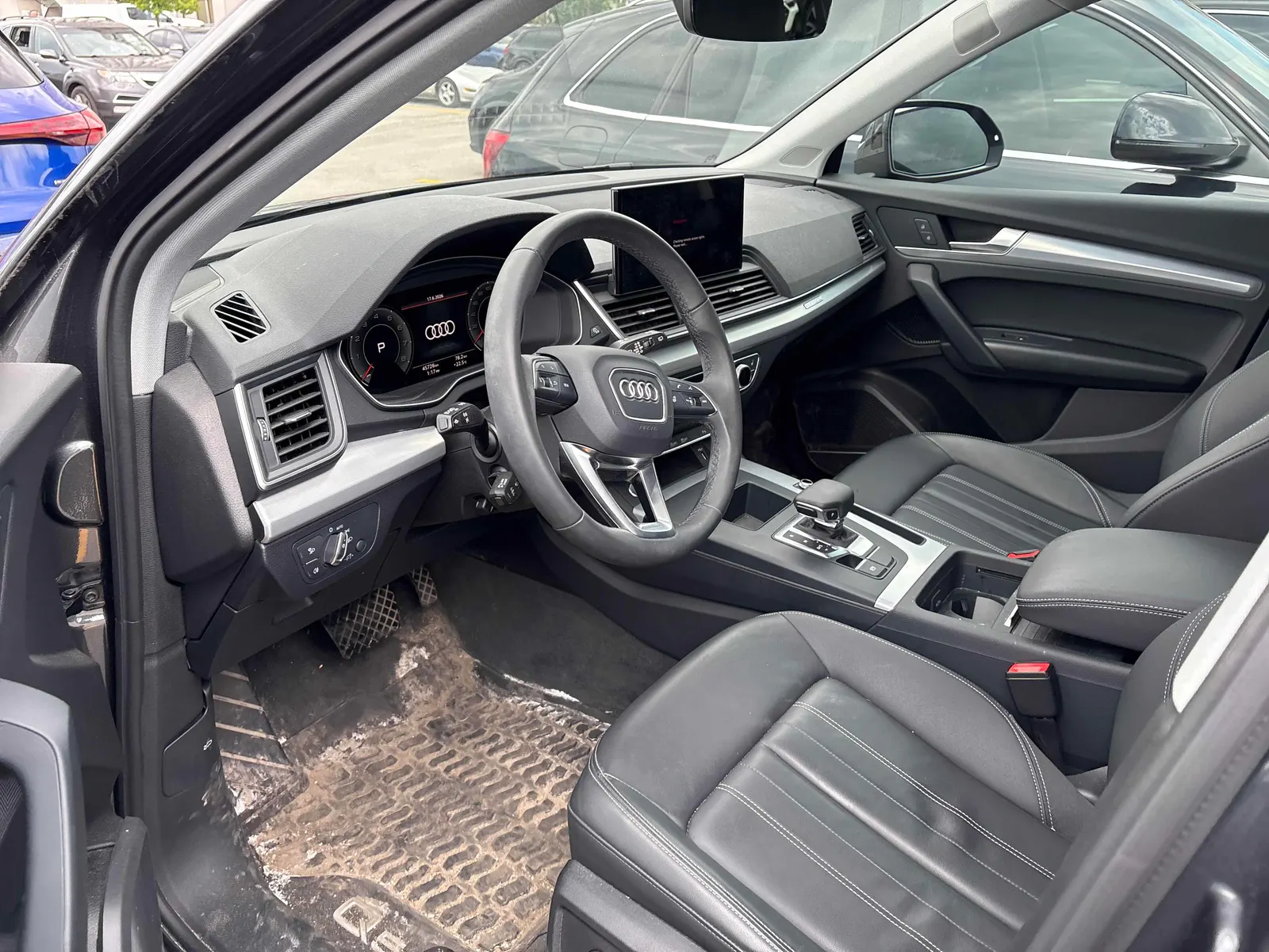 Interior driver side