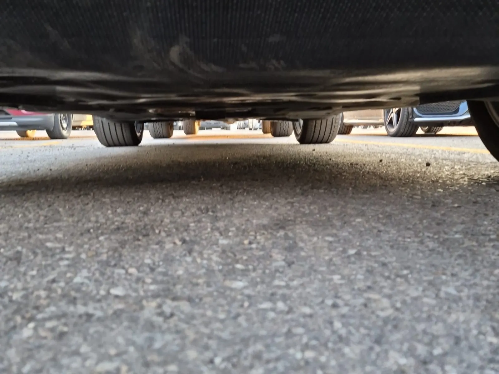 Undercarriage - Front Photo