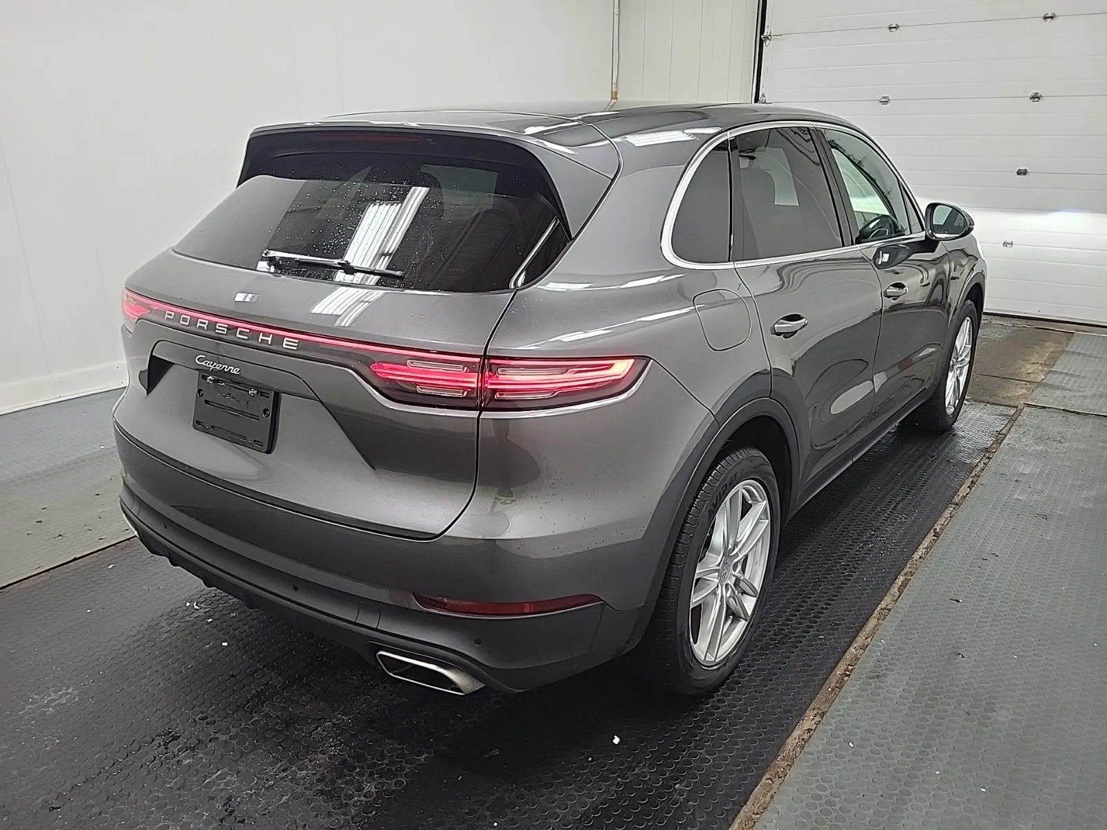Passenger Rear 3/4 Photo