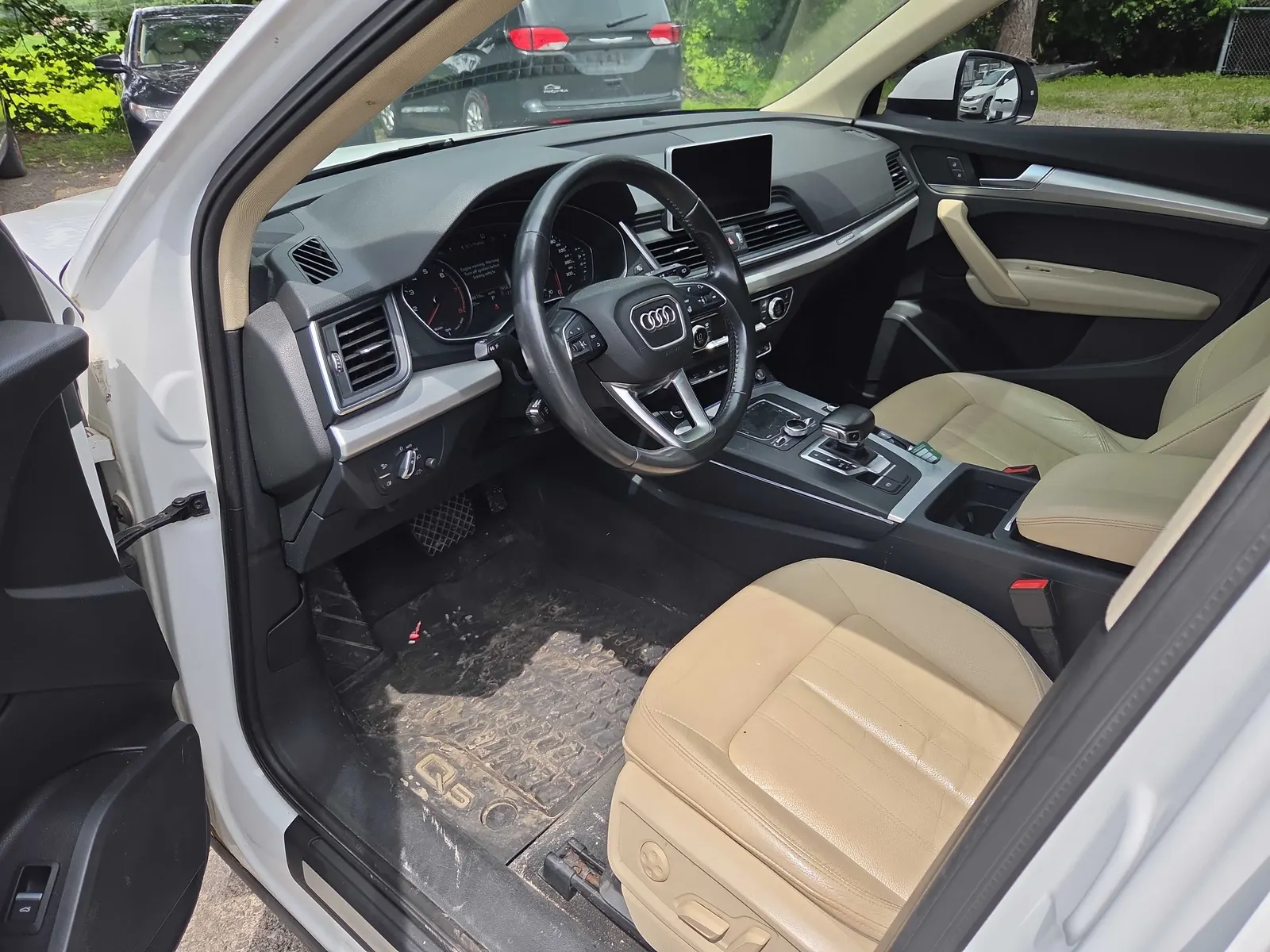 Interior driver side