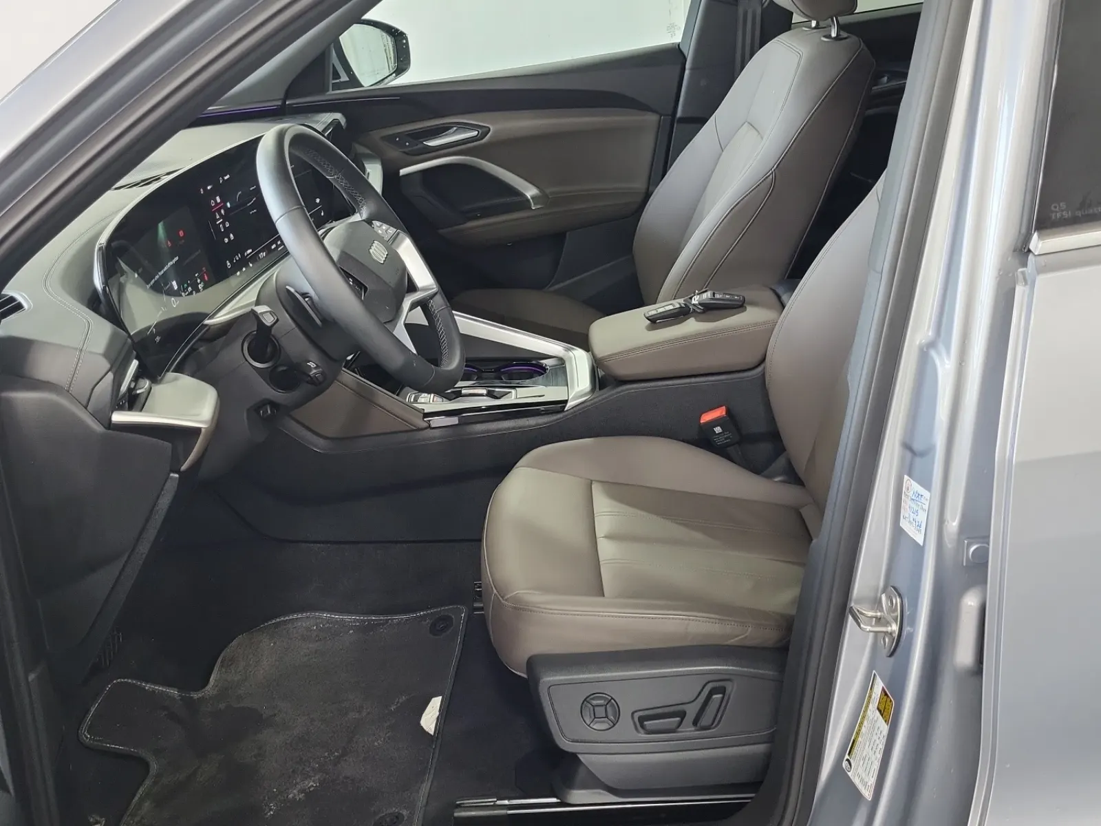 Interior driver side