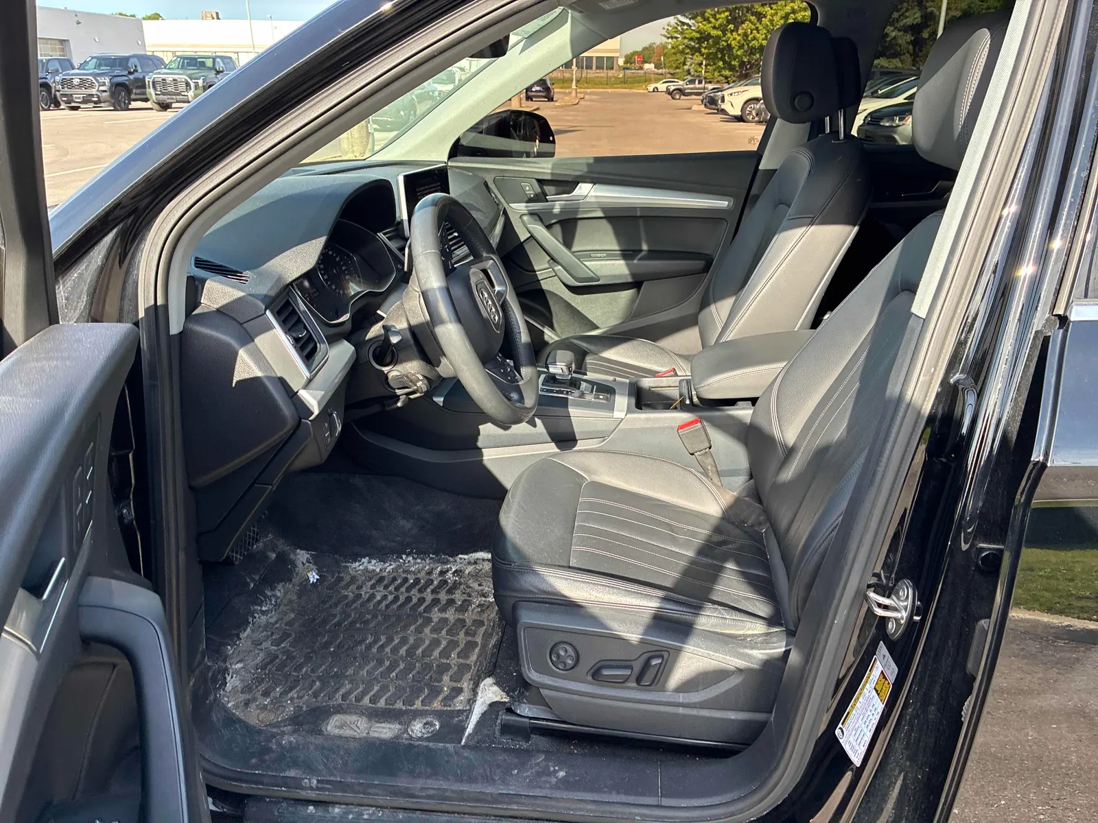 Interior driver side