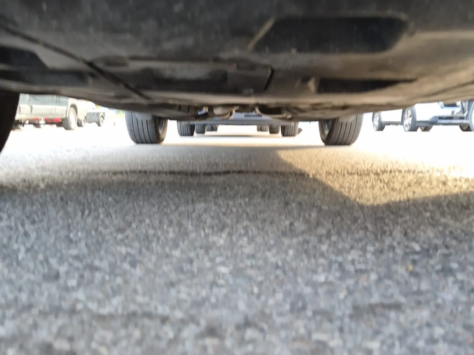Undercarriage - Front Photo