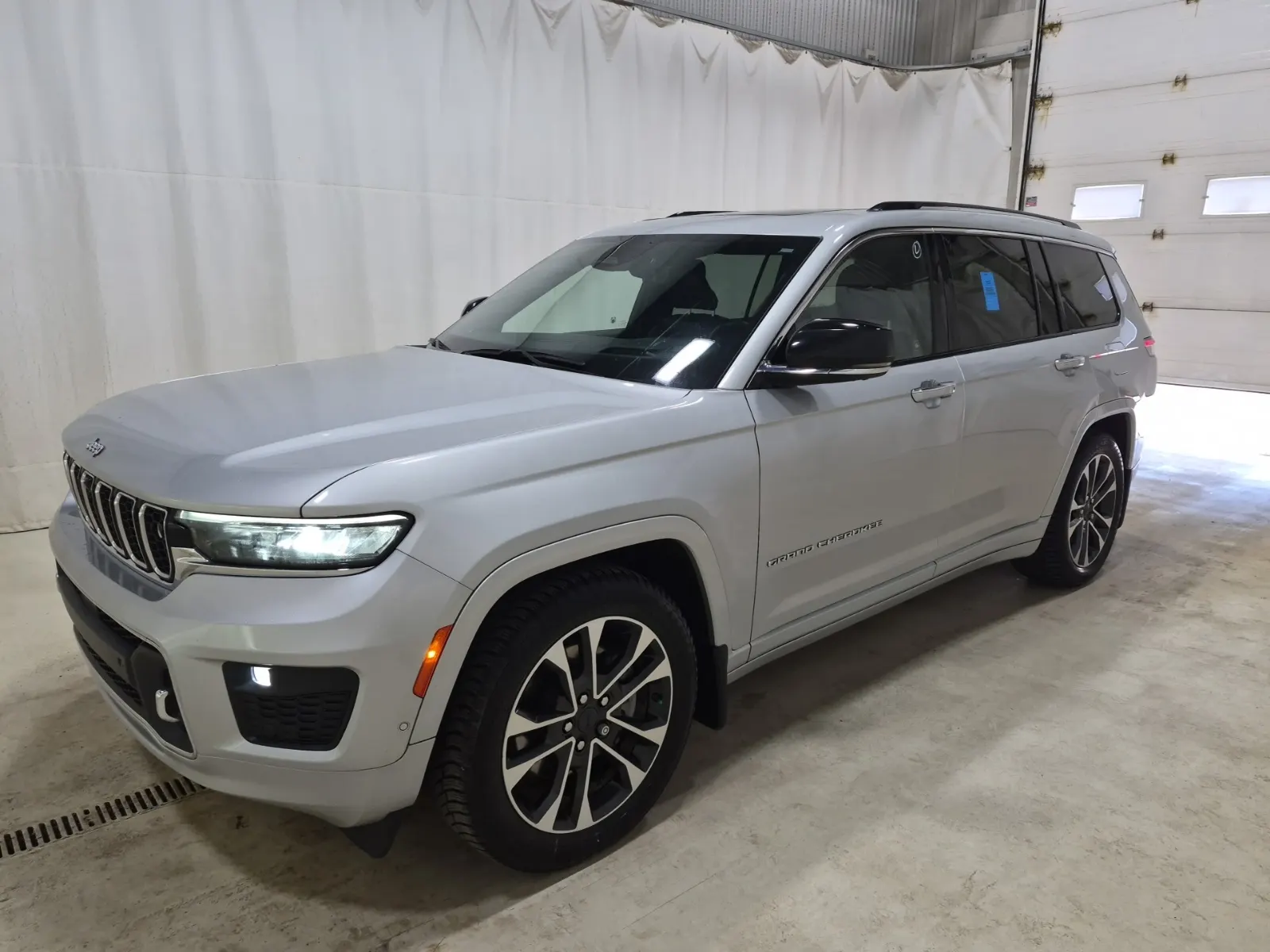 2022 Jeep Grand Cherokee L