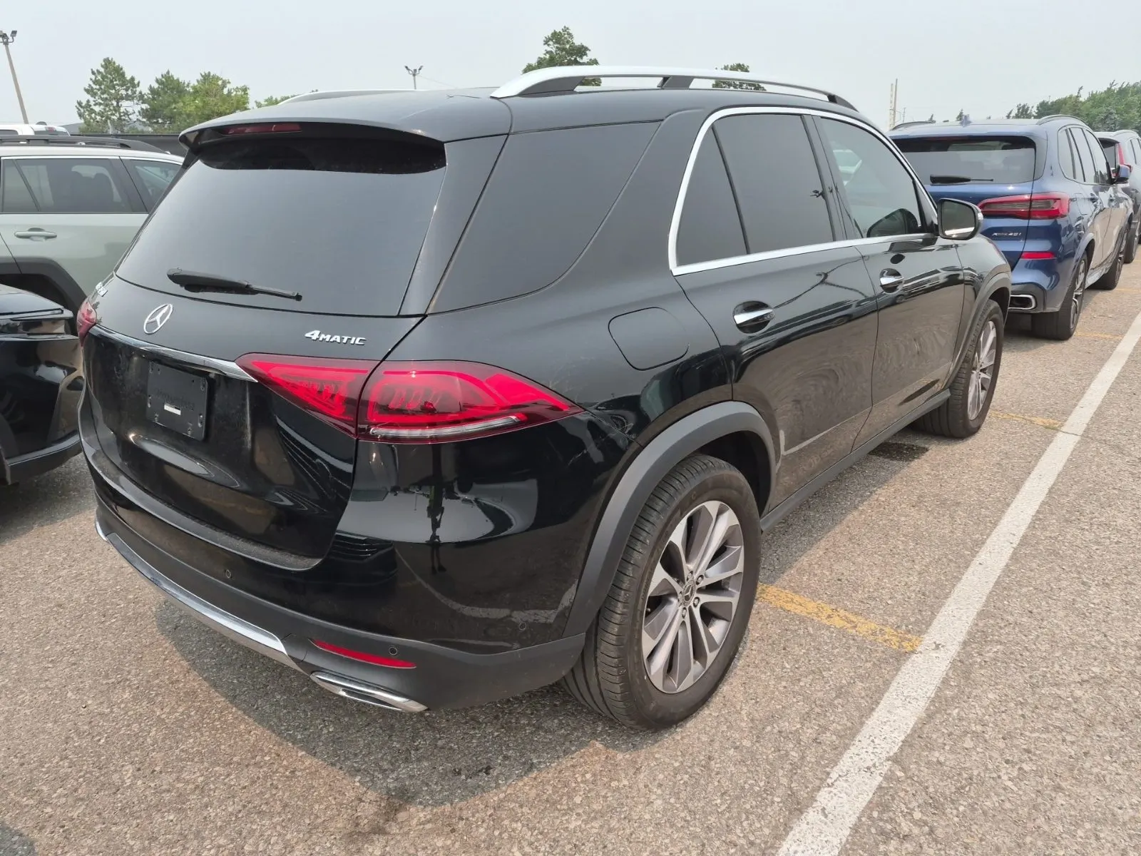 Passenger Rear 3/4 Photo
