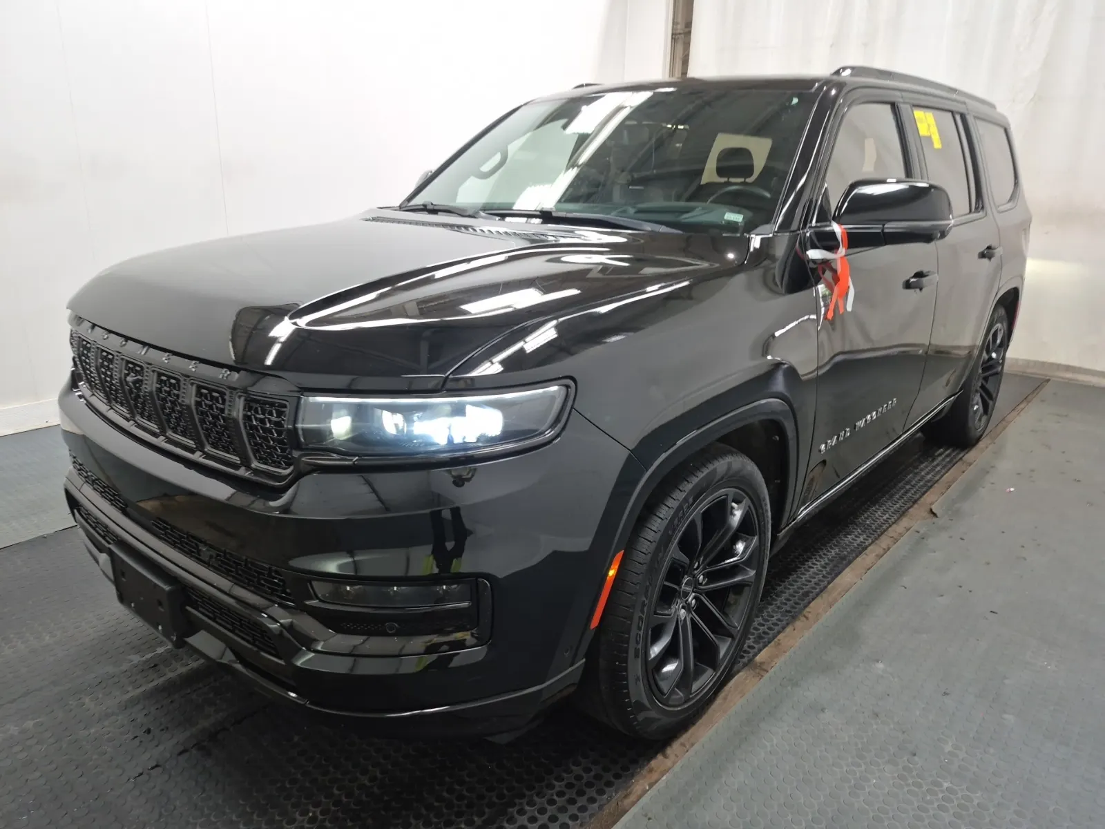 2023 Jeep Grand Wagoneer