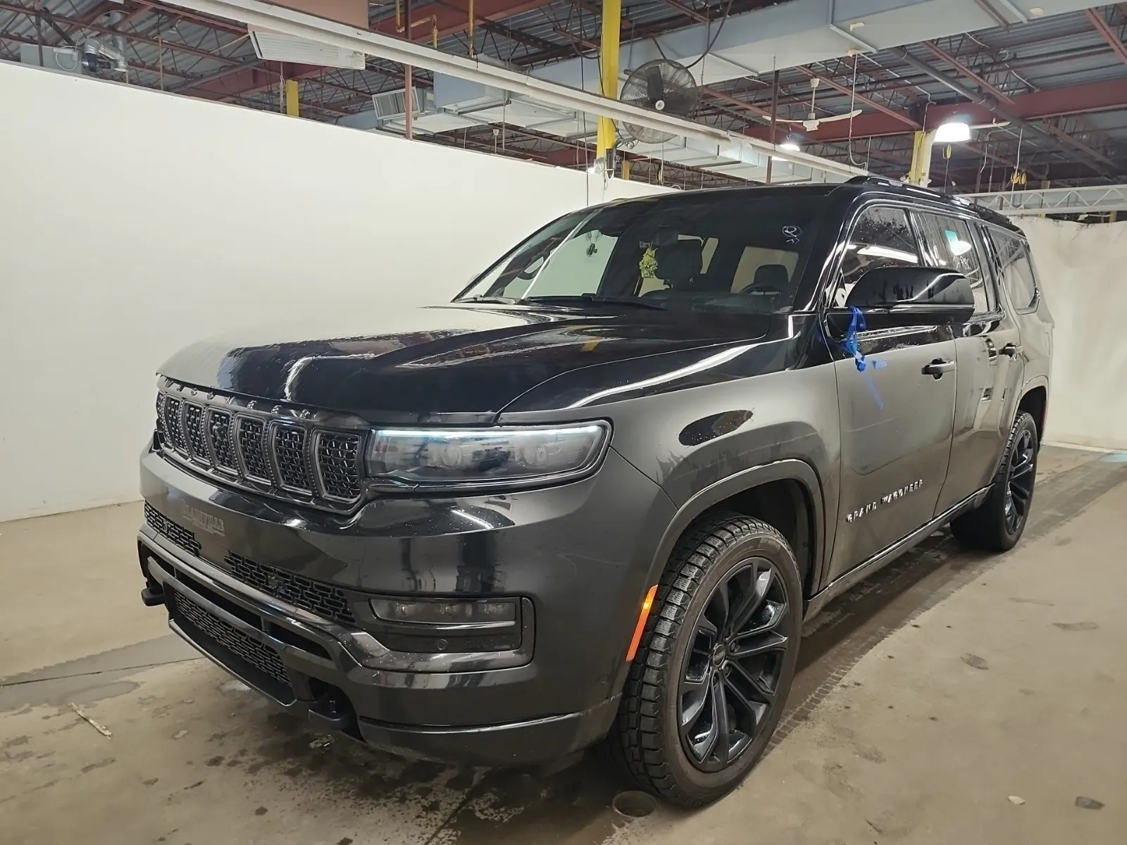2023 Jeep Grand Wagoneer