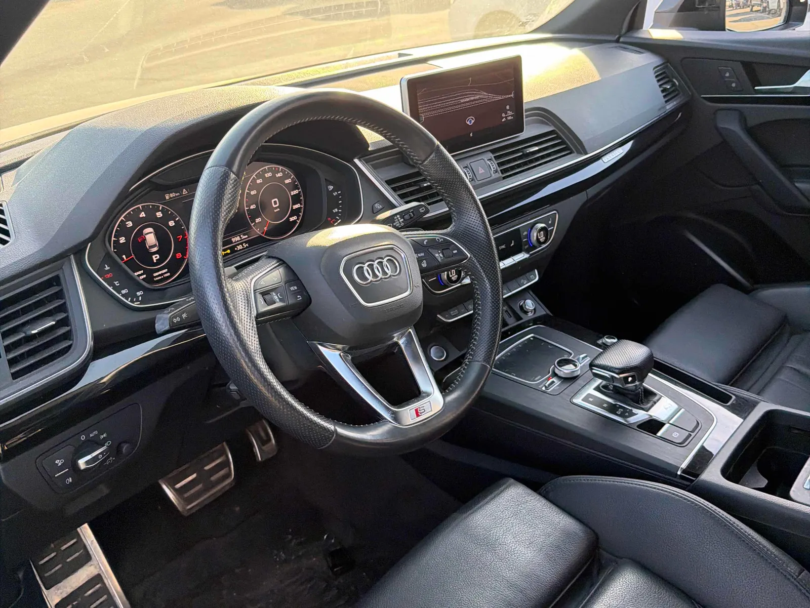 Interior driver side