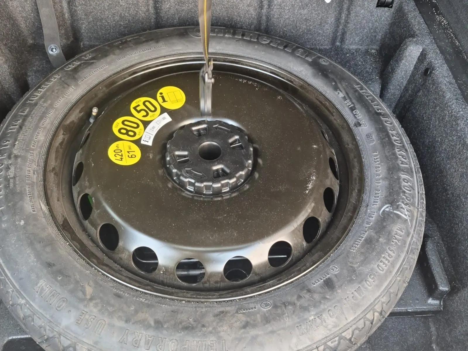 Spare Tire & Wheel Photo