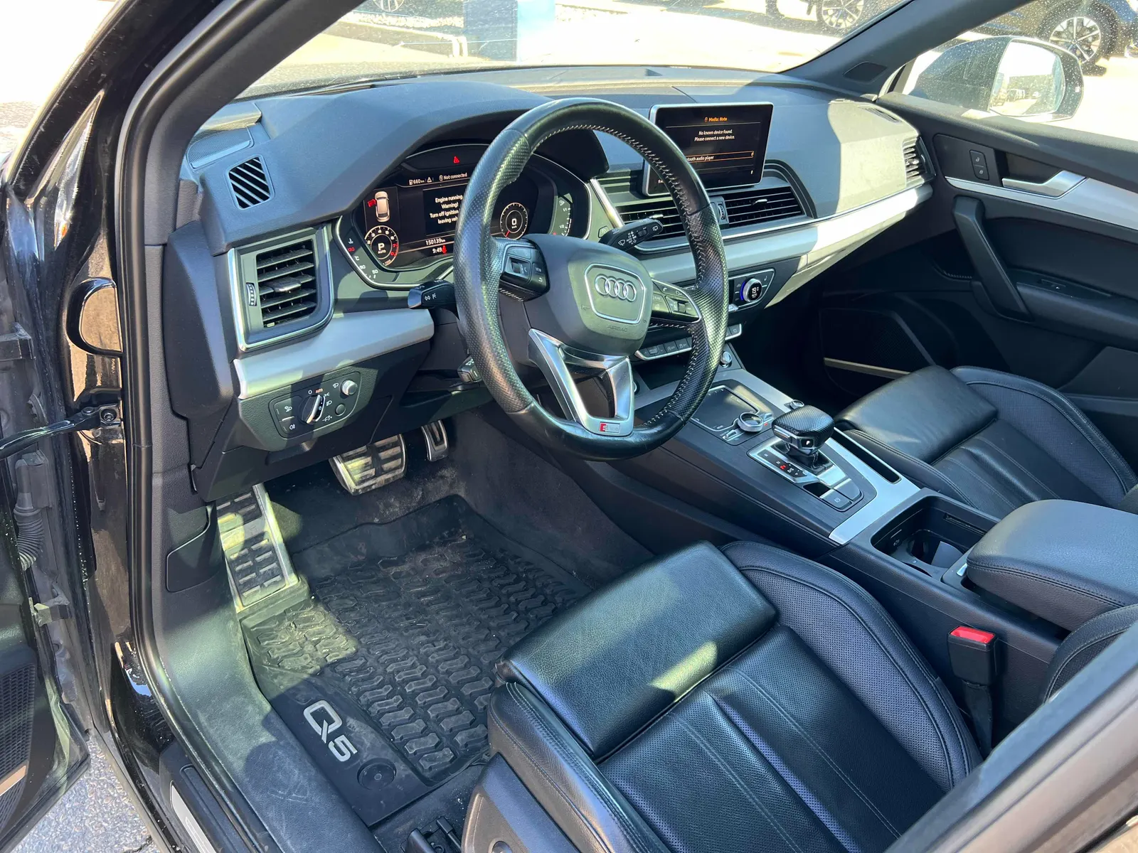 Interior driver side