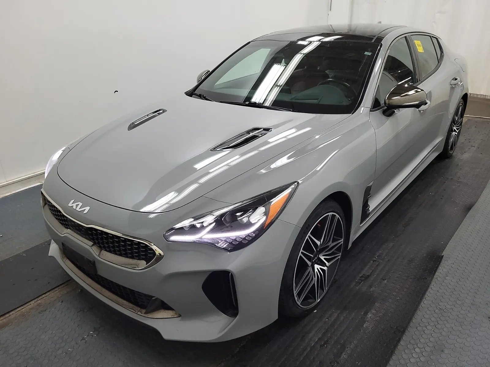 2022 Kia Stinger