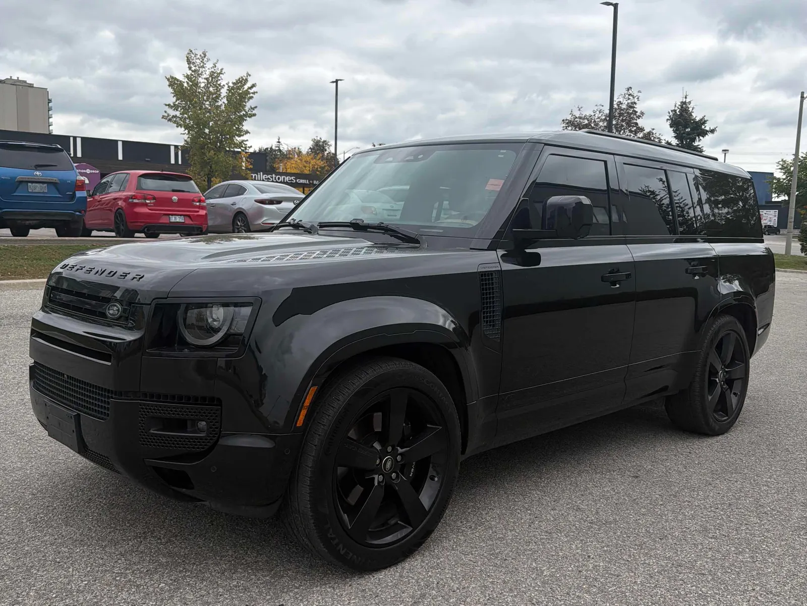 2025 Land Rover Defender