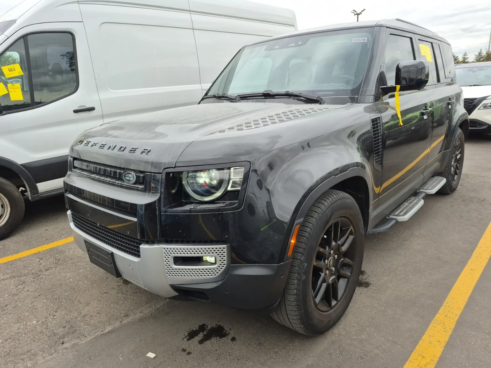 2023 Land Rover Defender