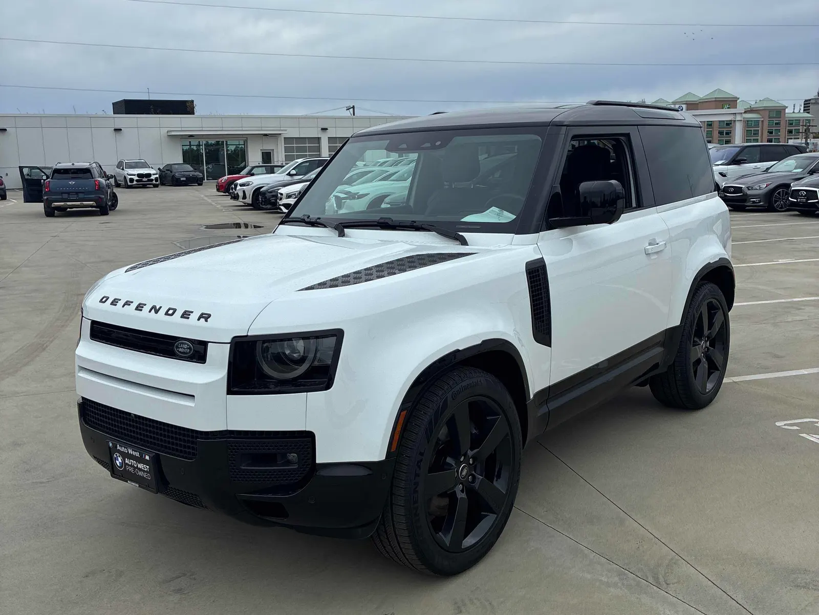2025 Land Rover Defender