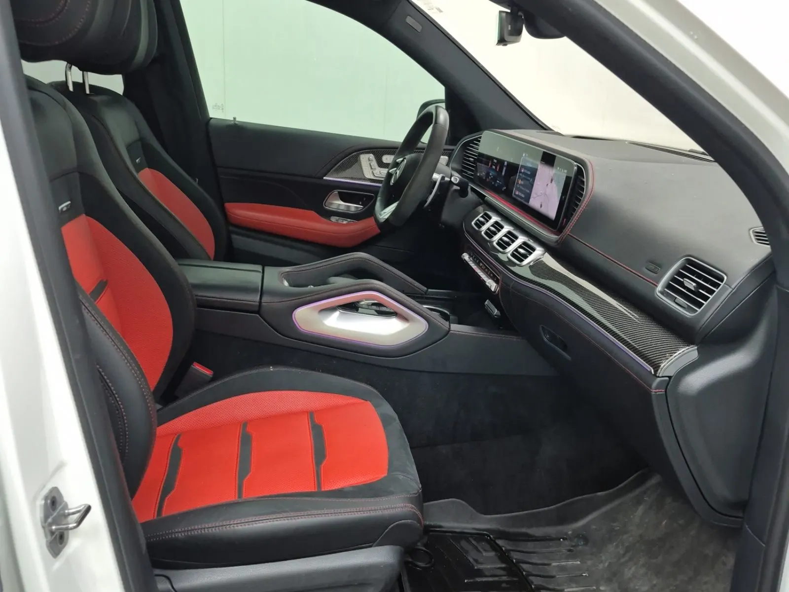 Right Side Interior Photo