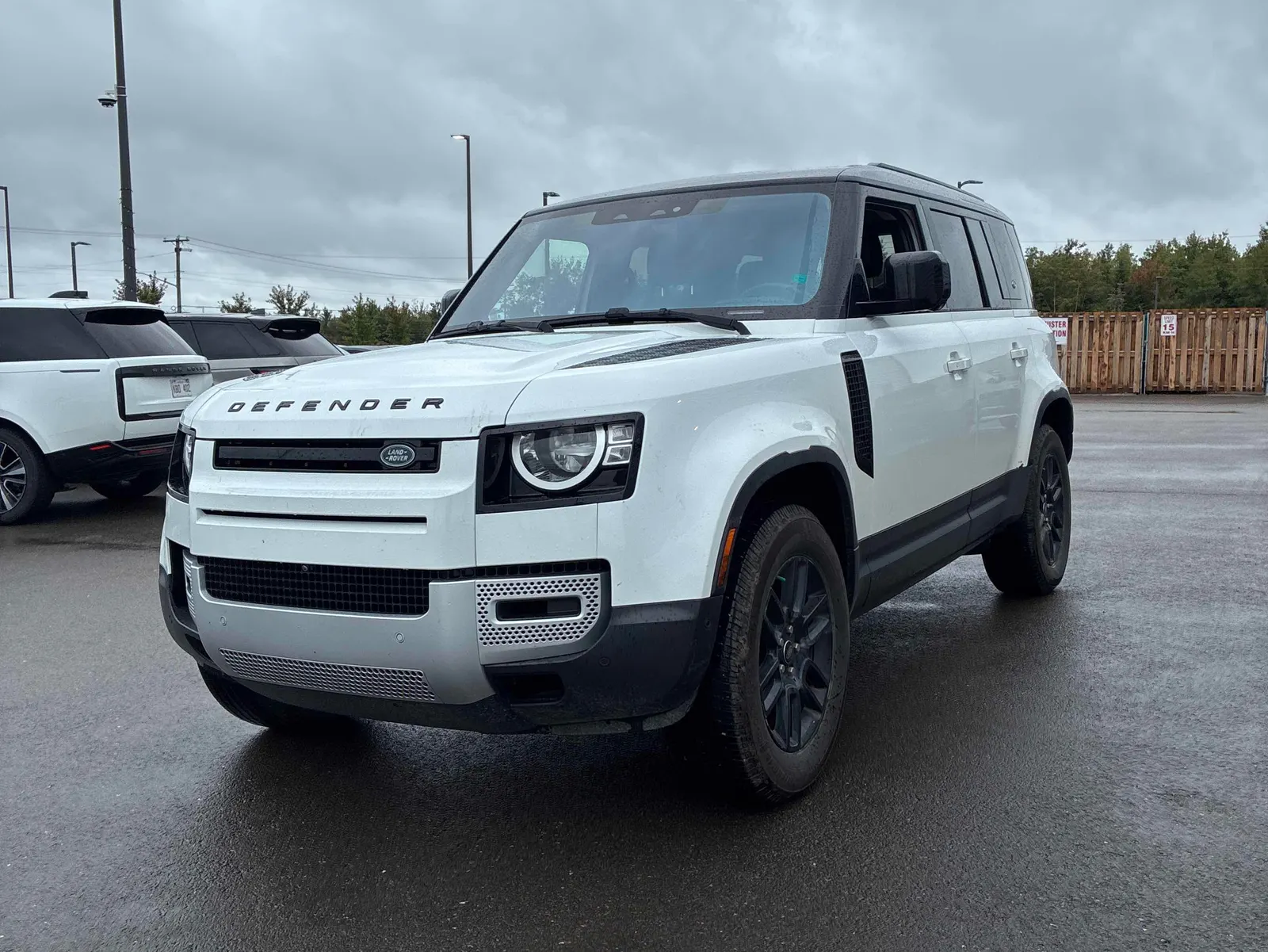2022 Land Rover Defender