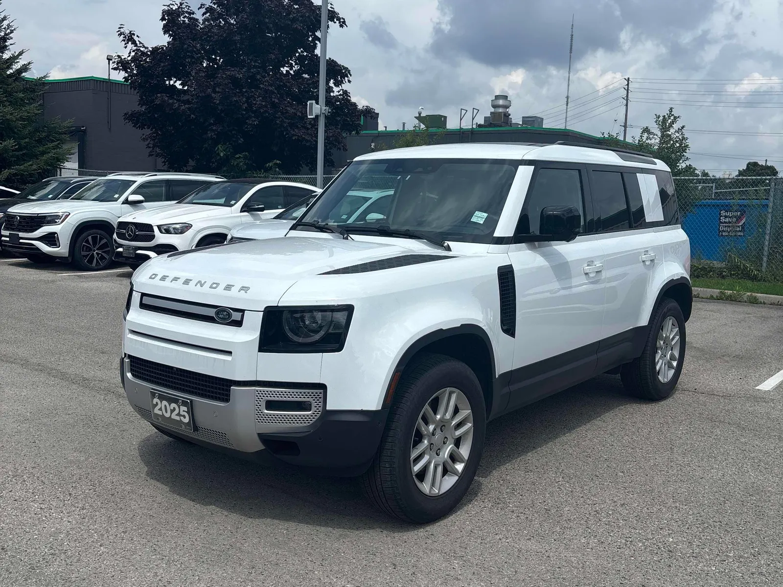 2025 Land Rover Defender