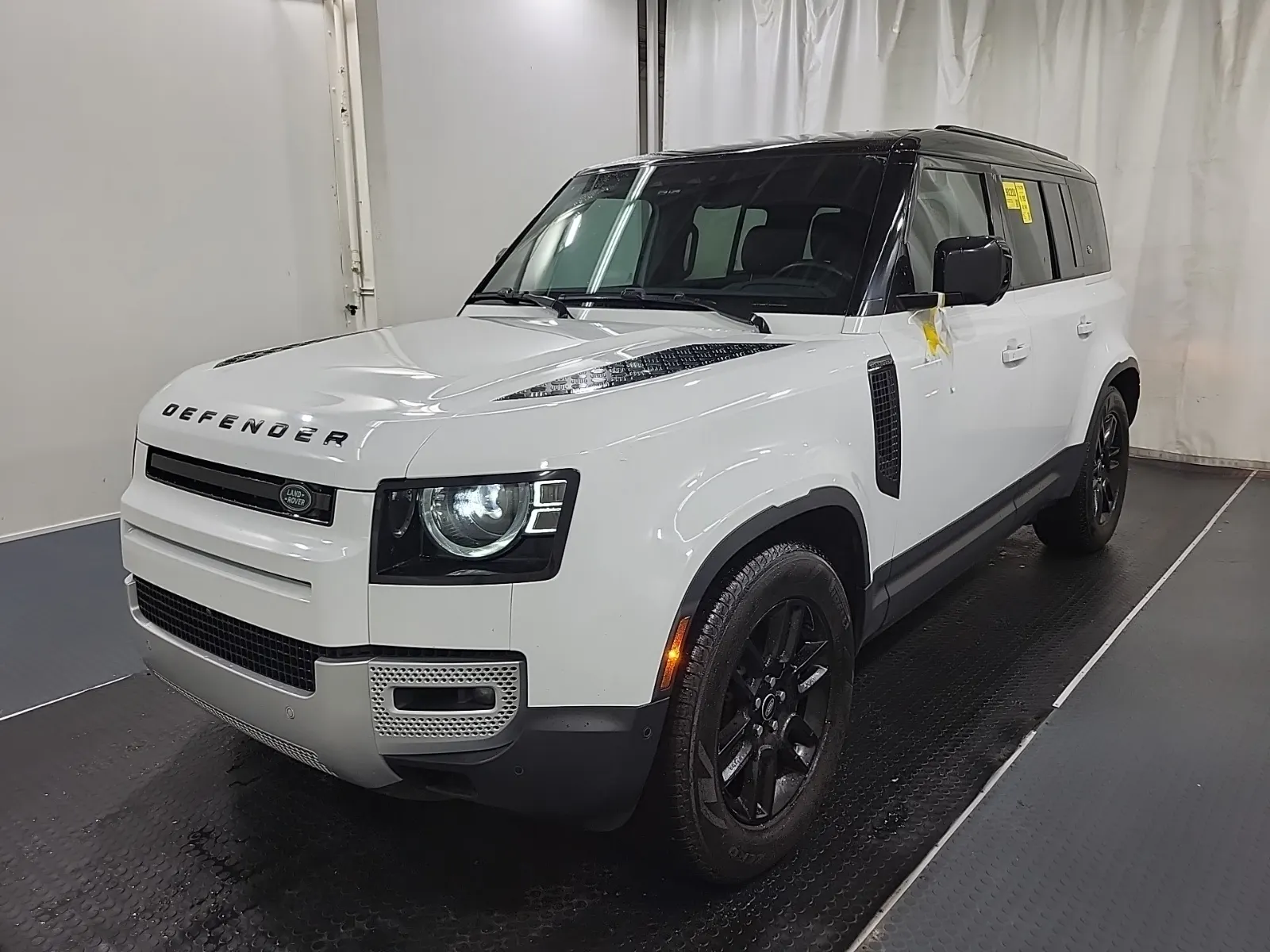 2023 Land Rover Defender