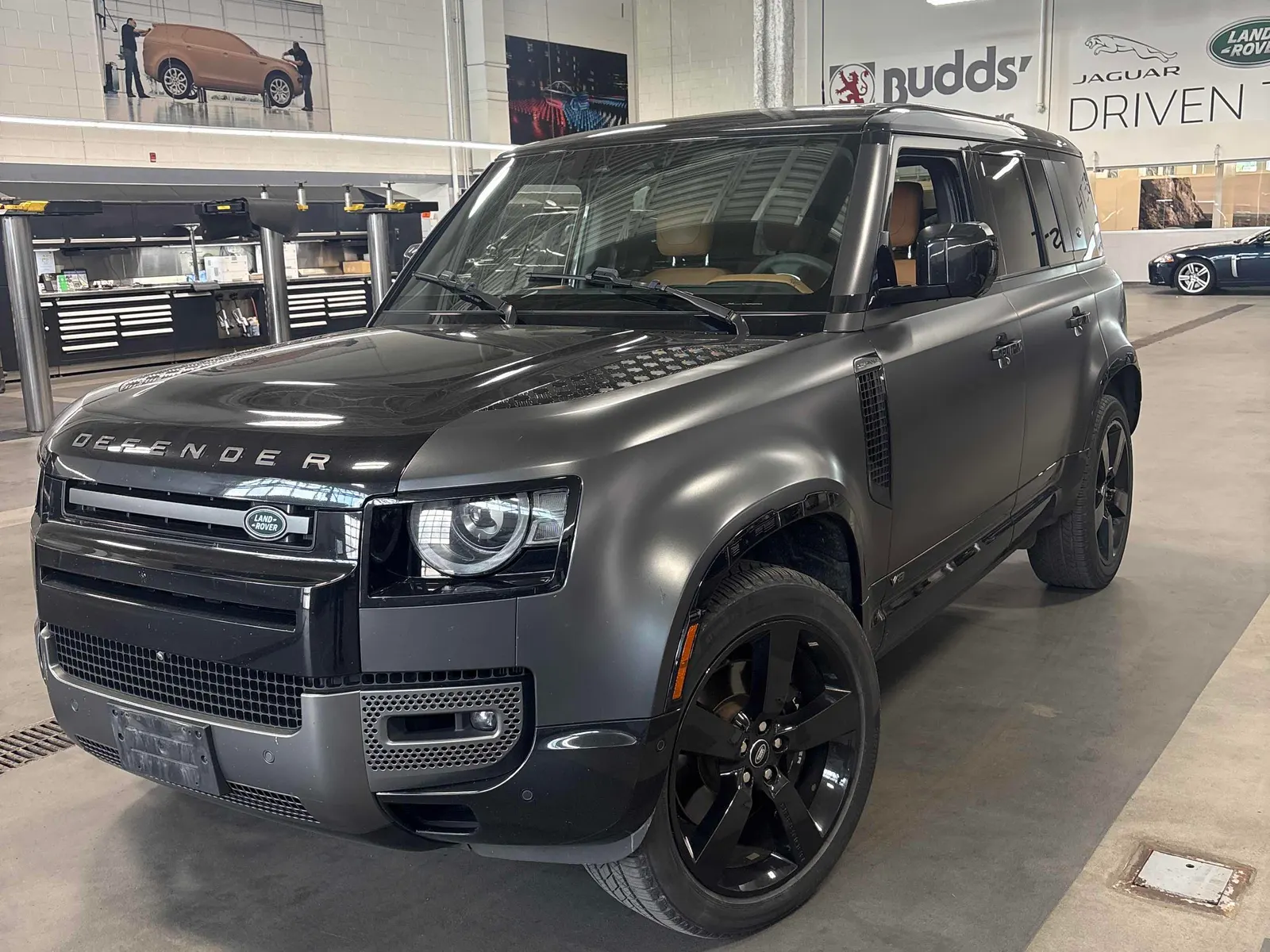 2023 Land Rover Defender