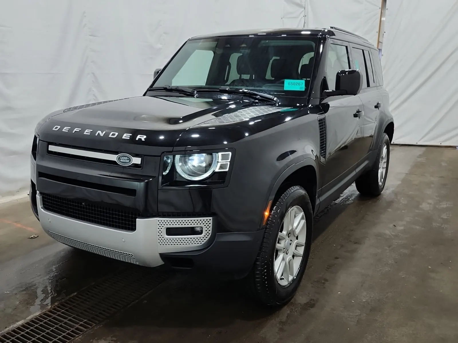 2025 Land Rover Defender