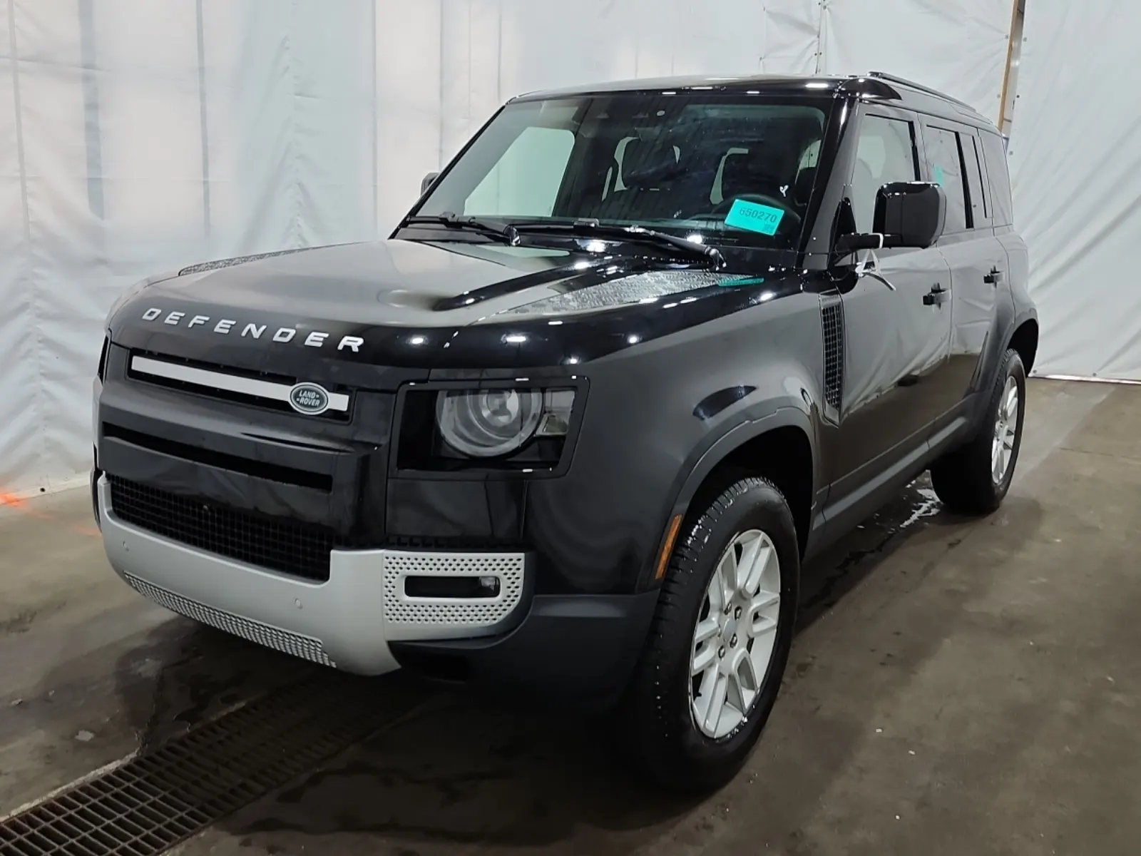 2025 Land Rover Defender