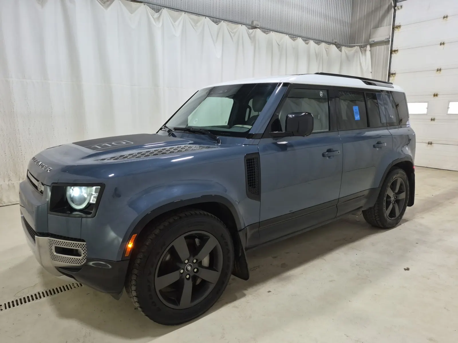 2023 Land Rover Defender