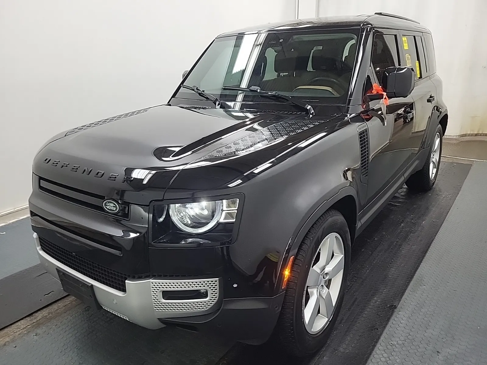 2025 Land Rover Defender