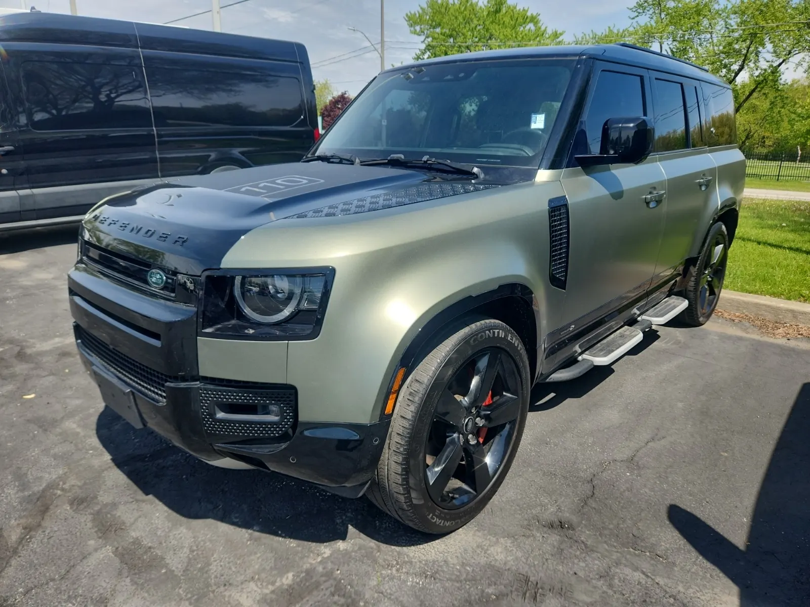 2023 Land Rover Defender
