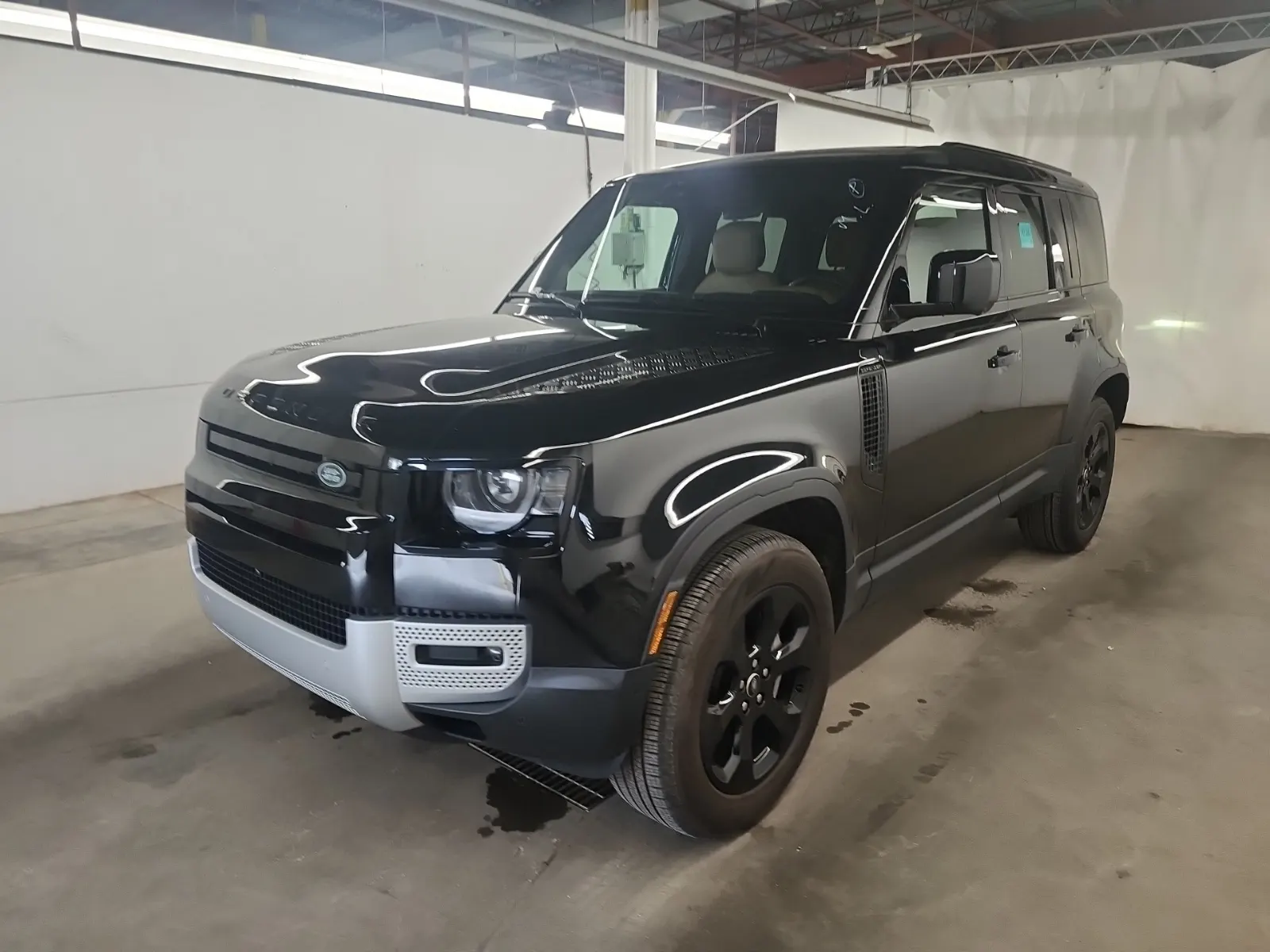 2025 Land Rover Defender