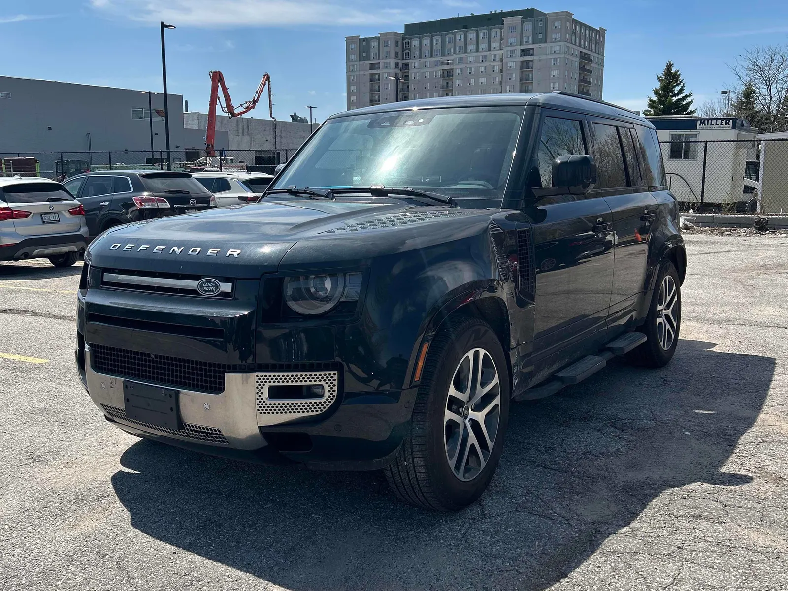 2023 Land Rover Defender