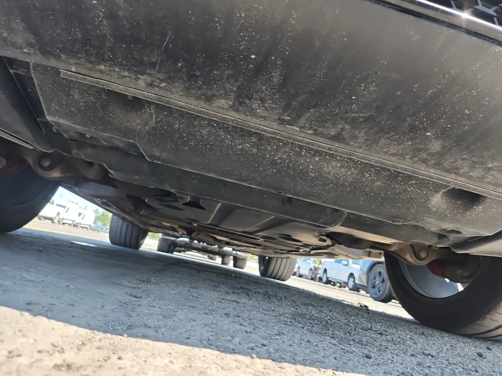 Undercarriage - Front Photo