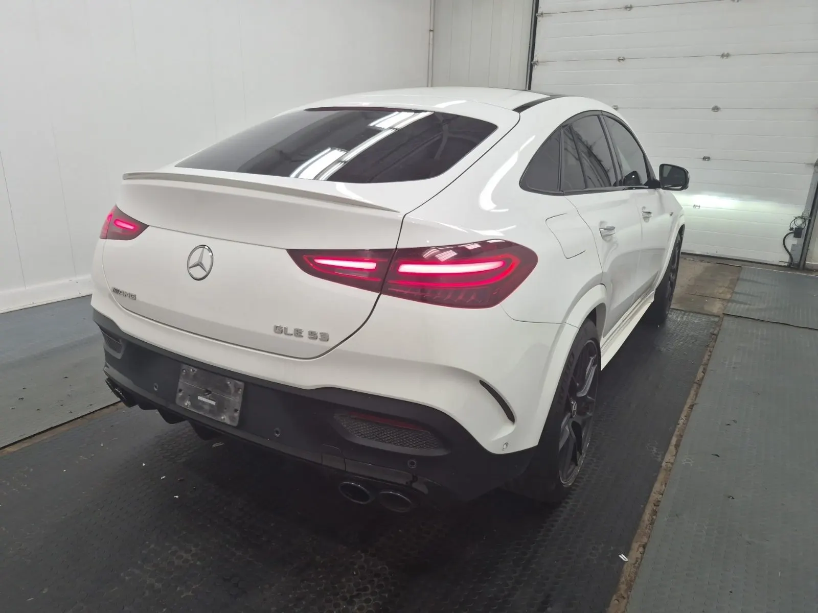Passenger Rear 3/4 Photo