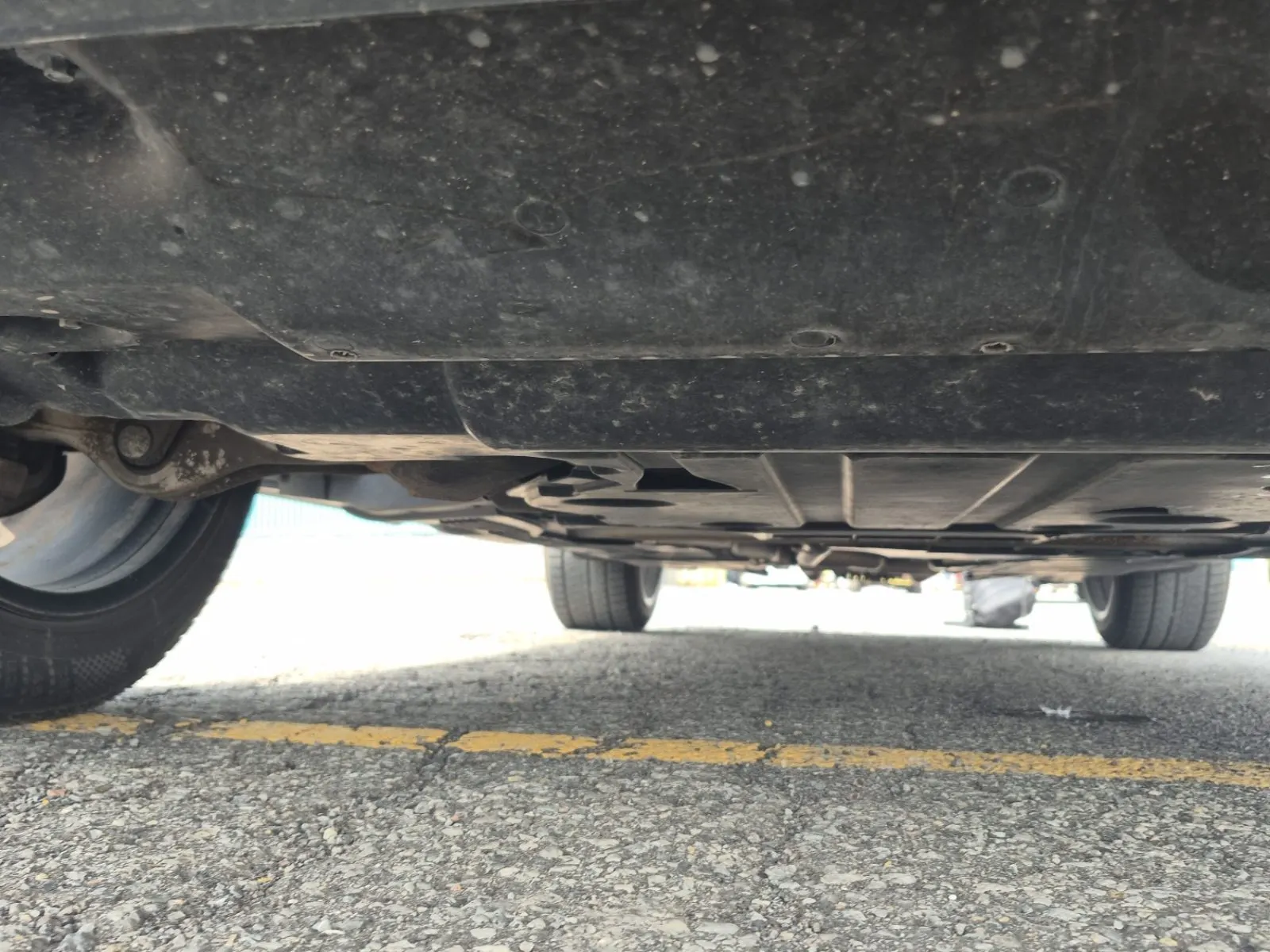 Undercarriage - Front Photo