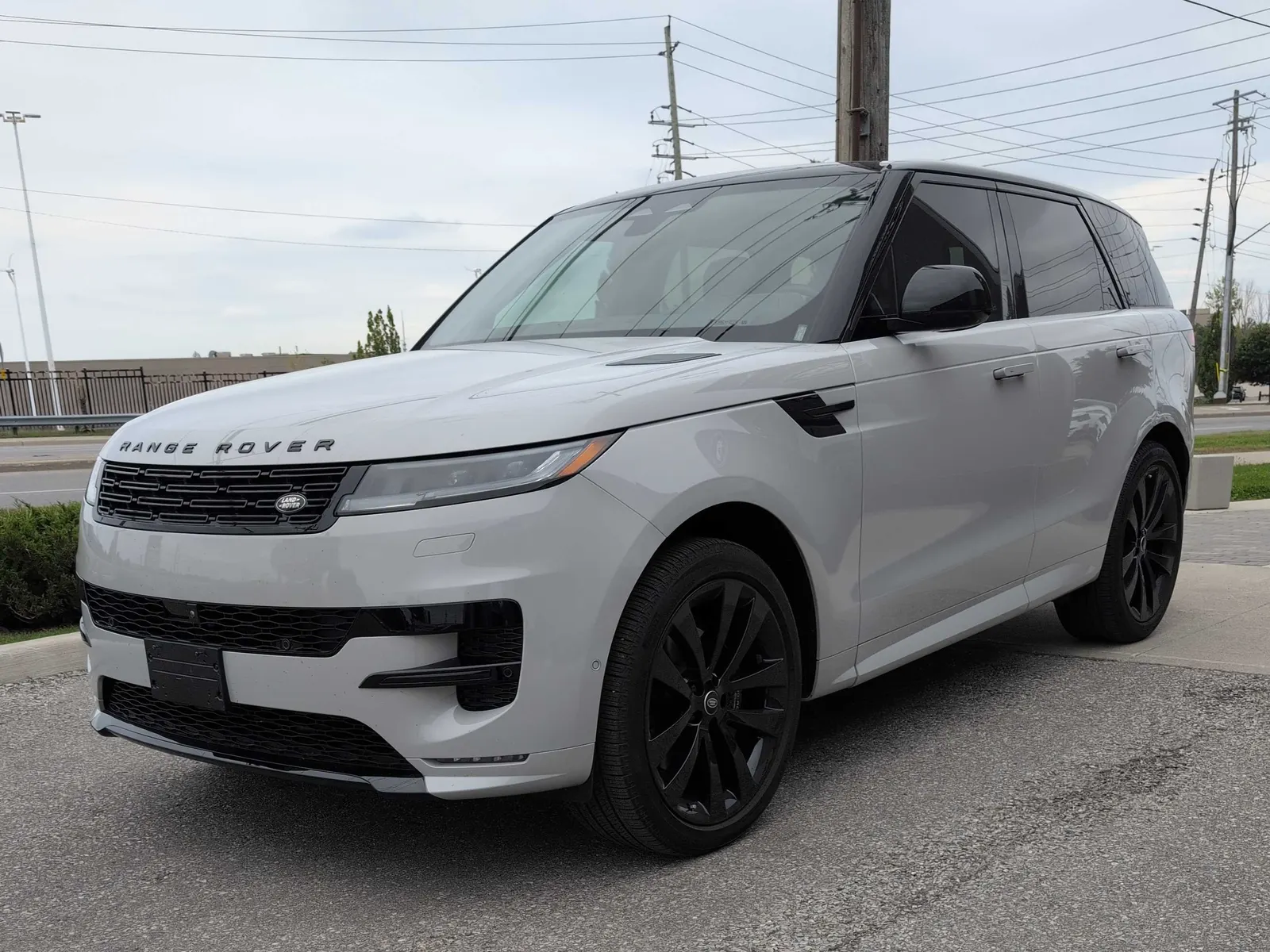 2025 Land Rover Range Rover Sport