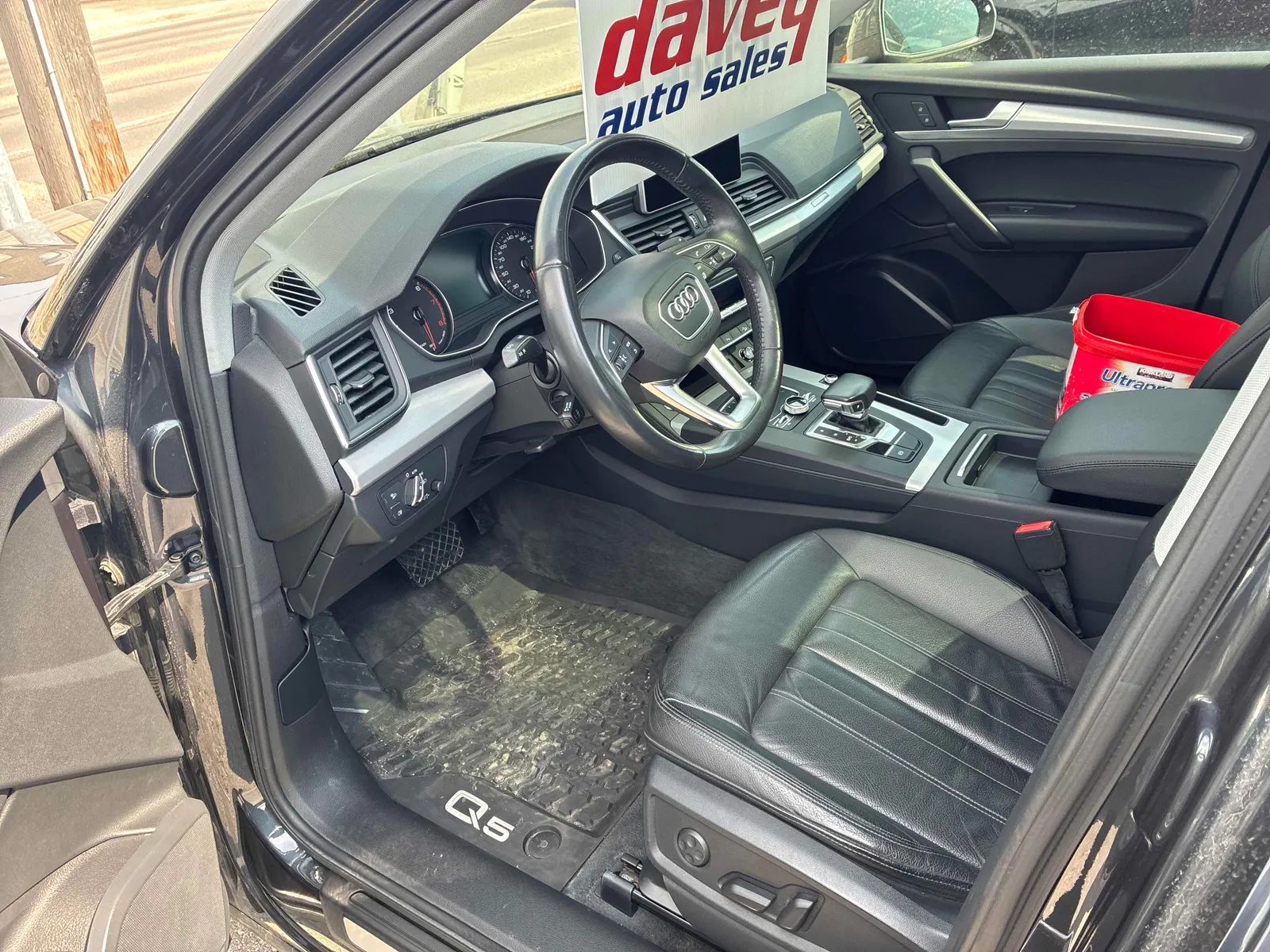 Interior driver side