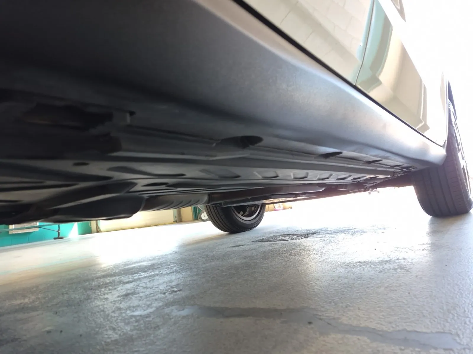Undercarriage - Passenger Photo