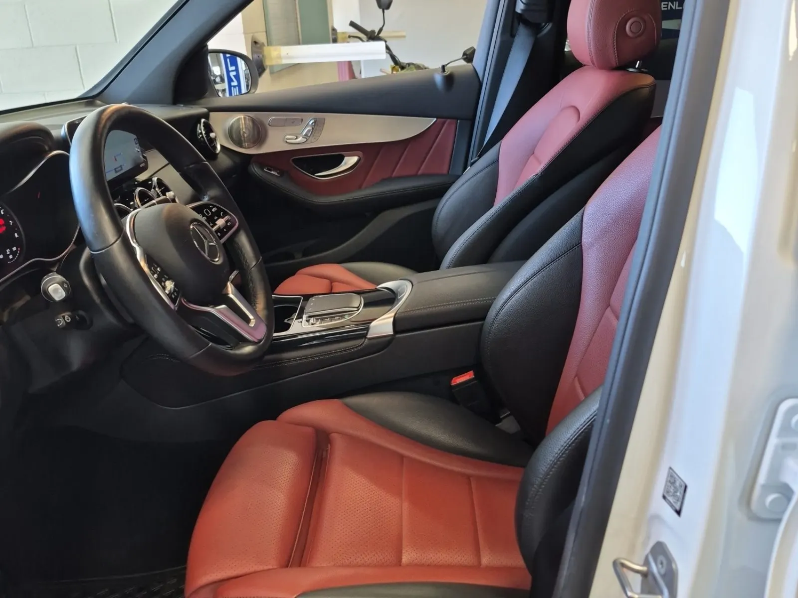 Front Interior Photo