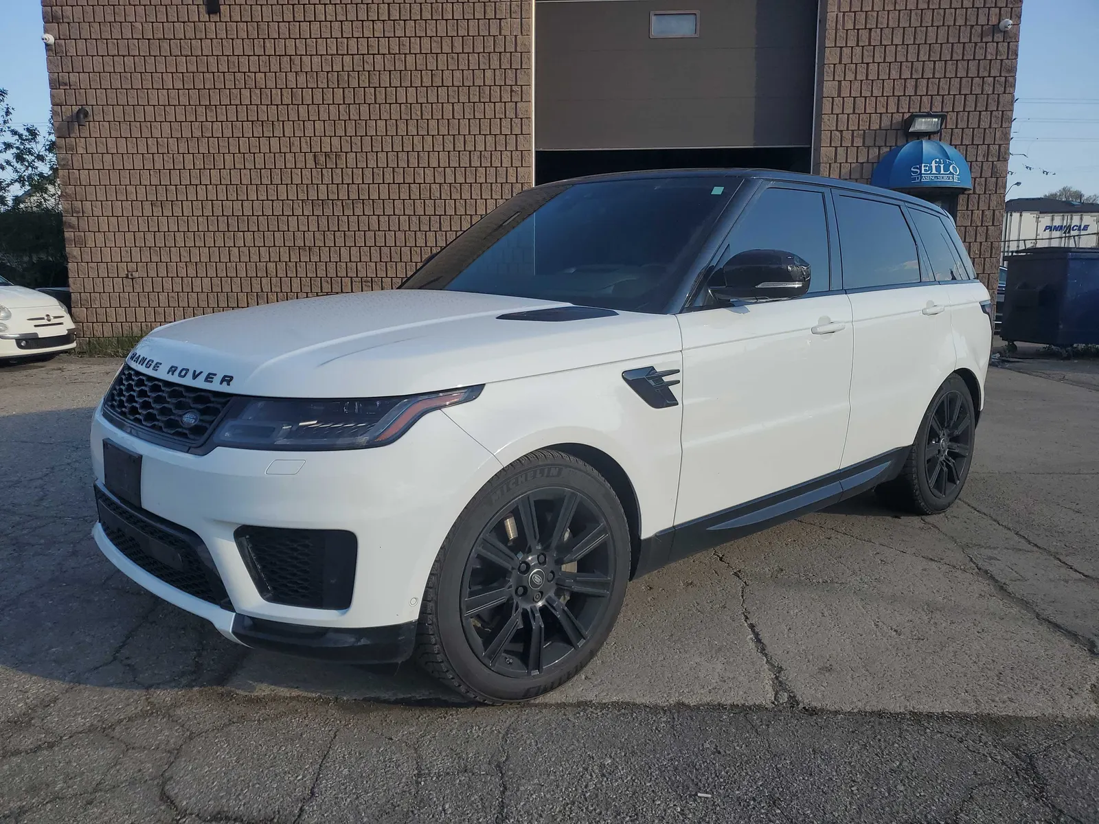 2020 Land Rover Range Rover Sport