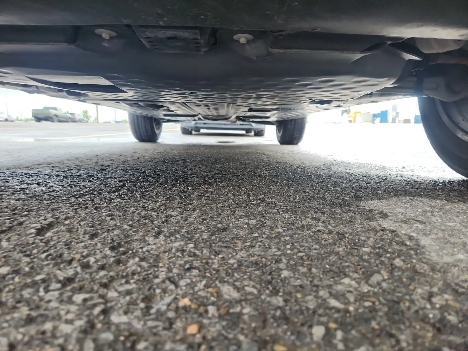 Undercarriage - Front Photo
