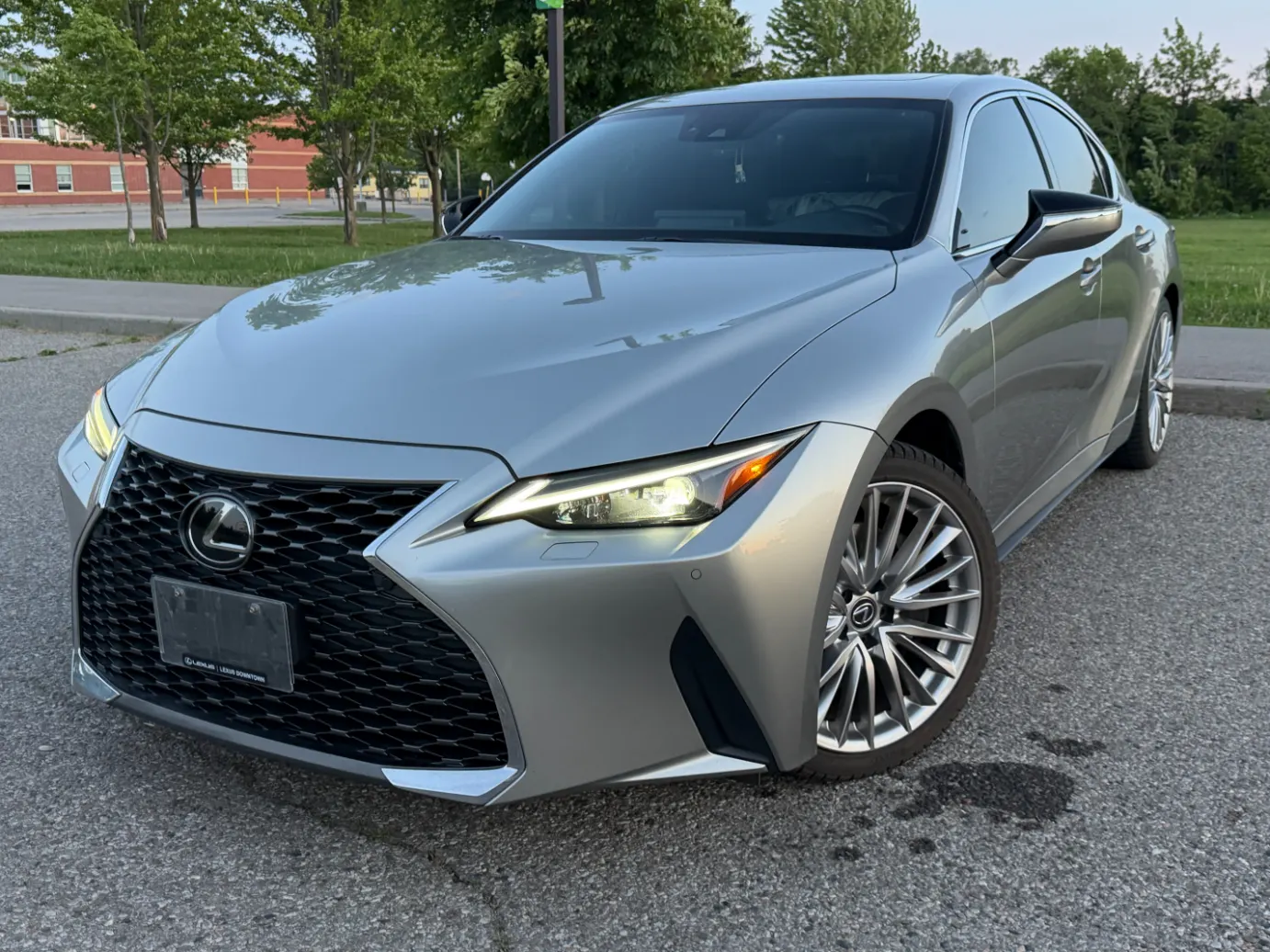 2021 Lexus IS