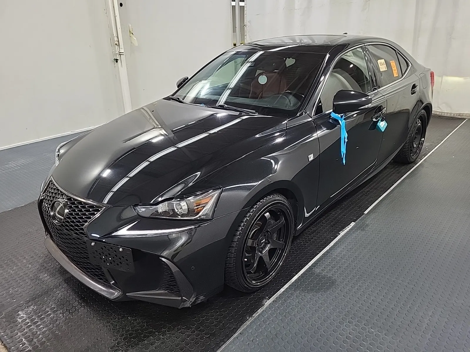 2020 Lexus IS