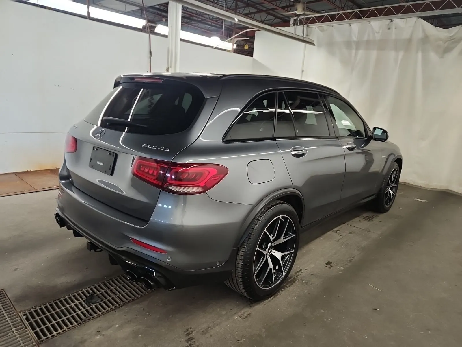 Passenger Rear 3/4 Photo
