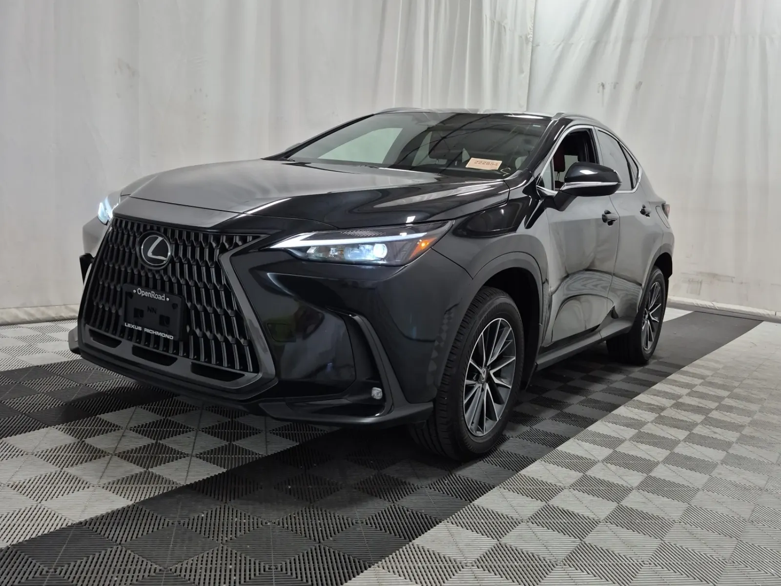 2025 Lexus NX