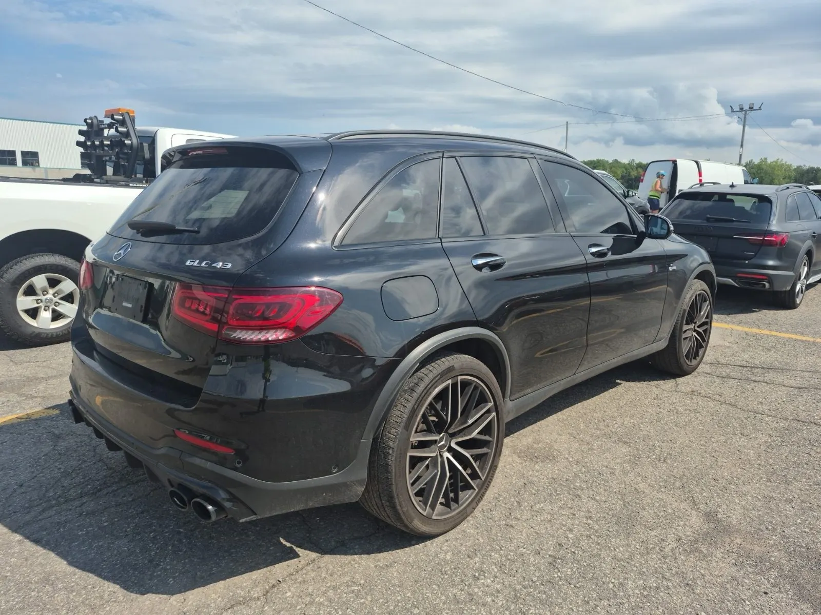 Passenger Rear 3/4 Photo