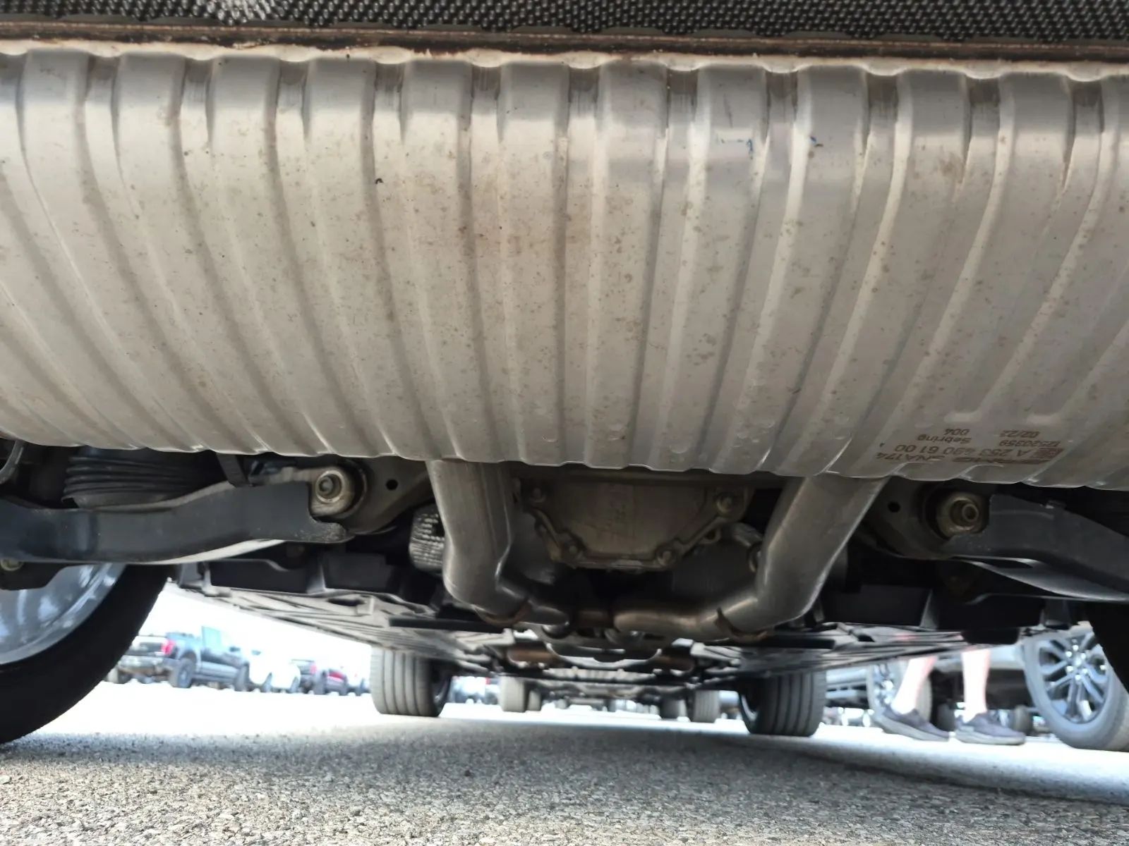 Undercarriage - Rear Photo