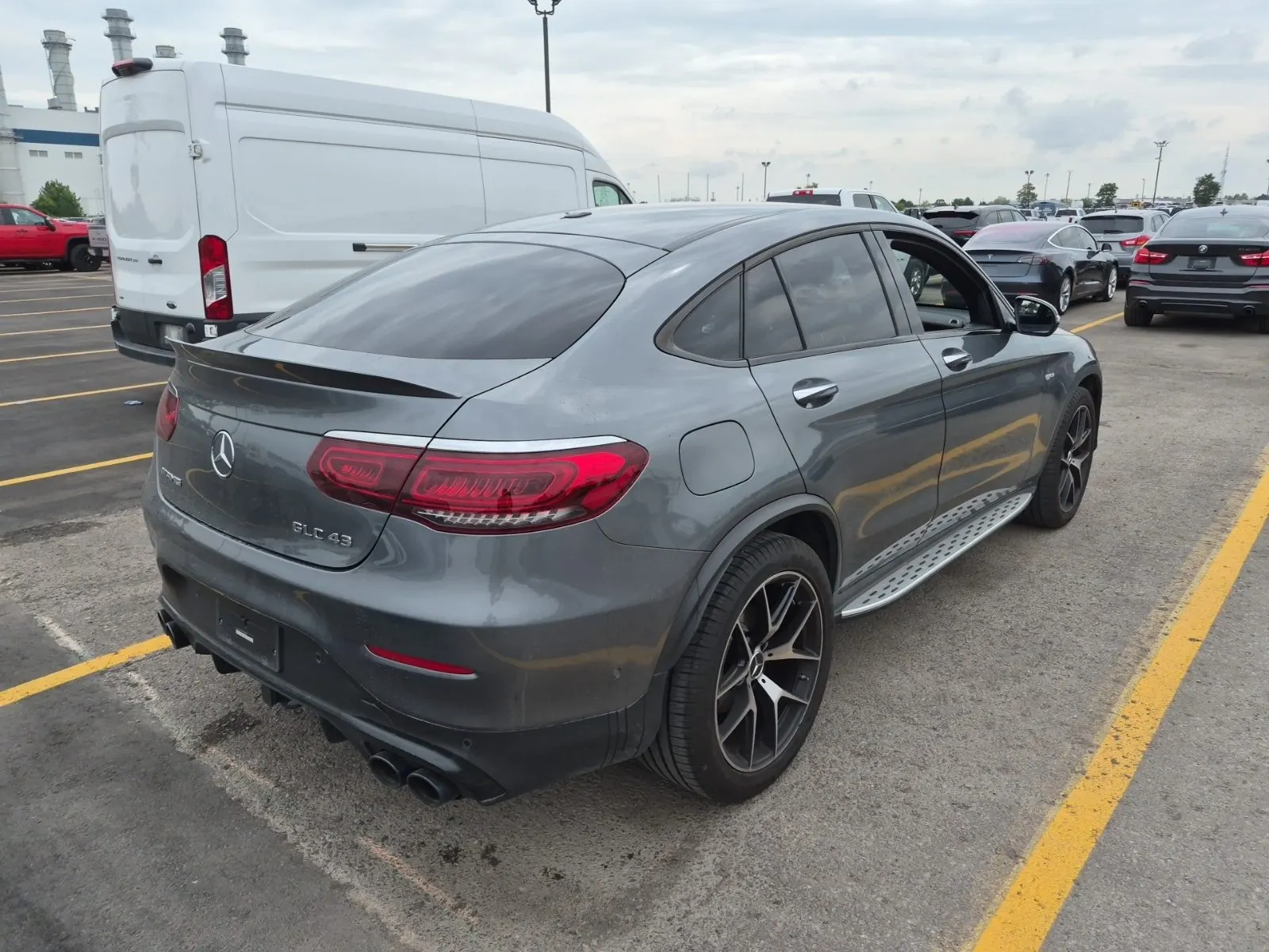 Passenger Rear 3/4 Photo