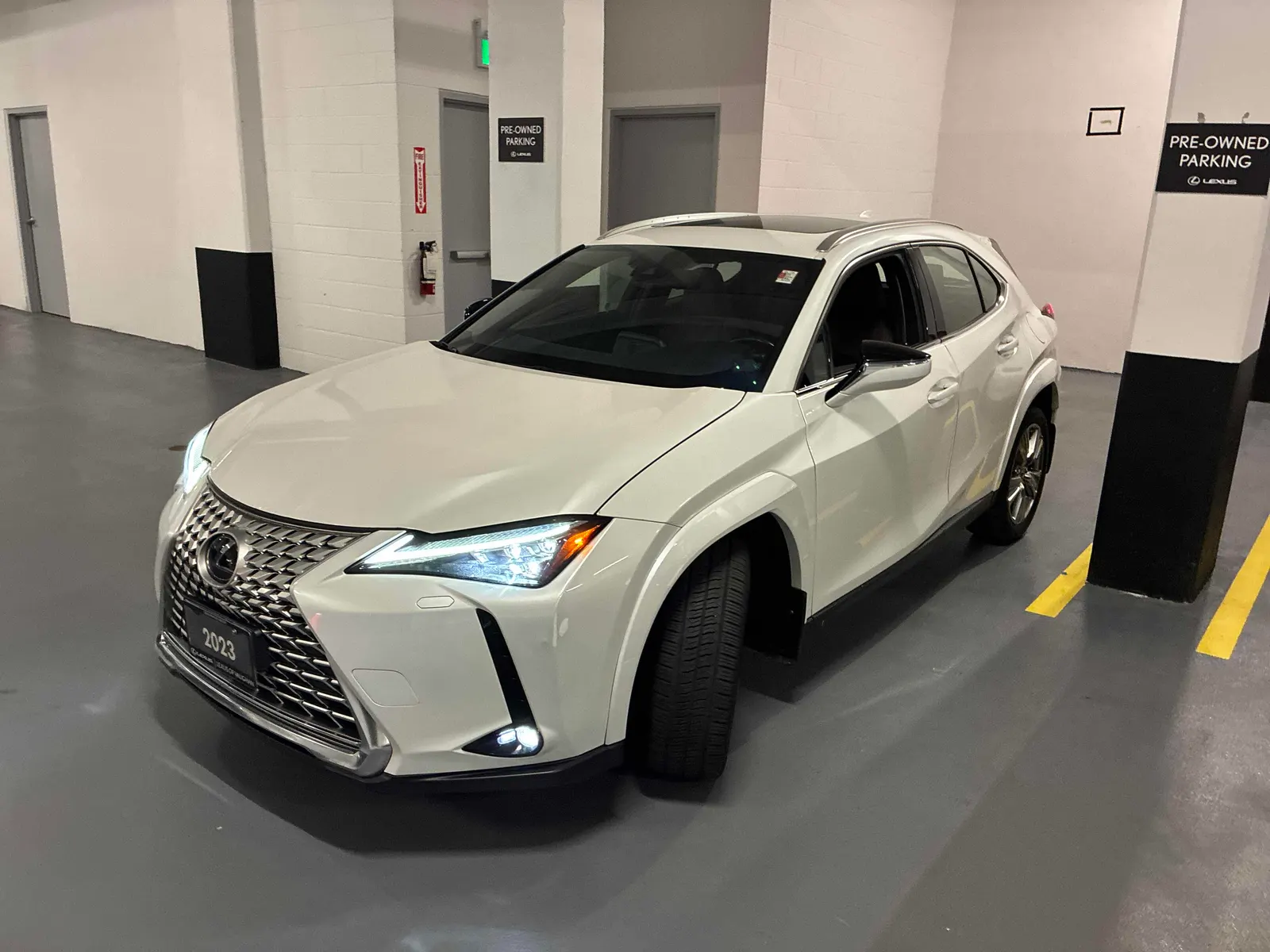 2023 Lexus UX