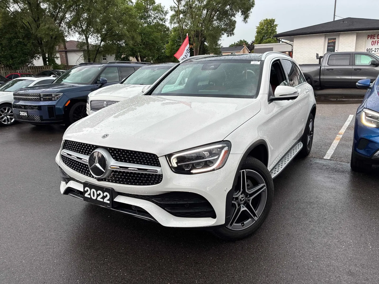 2022 Mercedes-Benz GLC