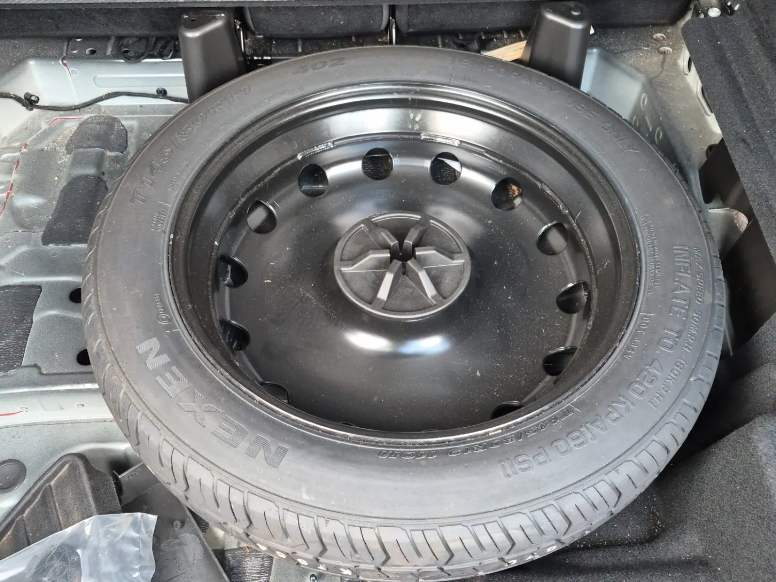 Spare Tire & Wheel Photo